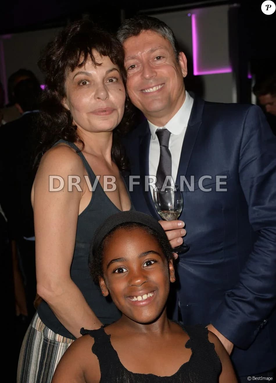 Isabelle Mergault : Son meilleur ami s'exprime sur l'avenir de ses deux filles adoptives, Maya et Iris