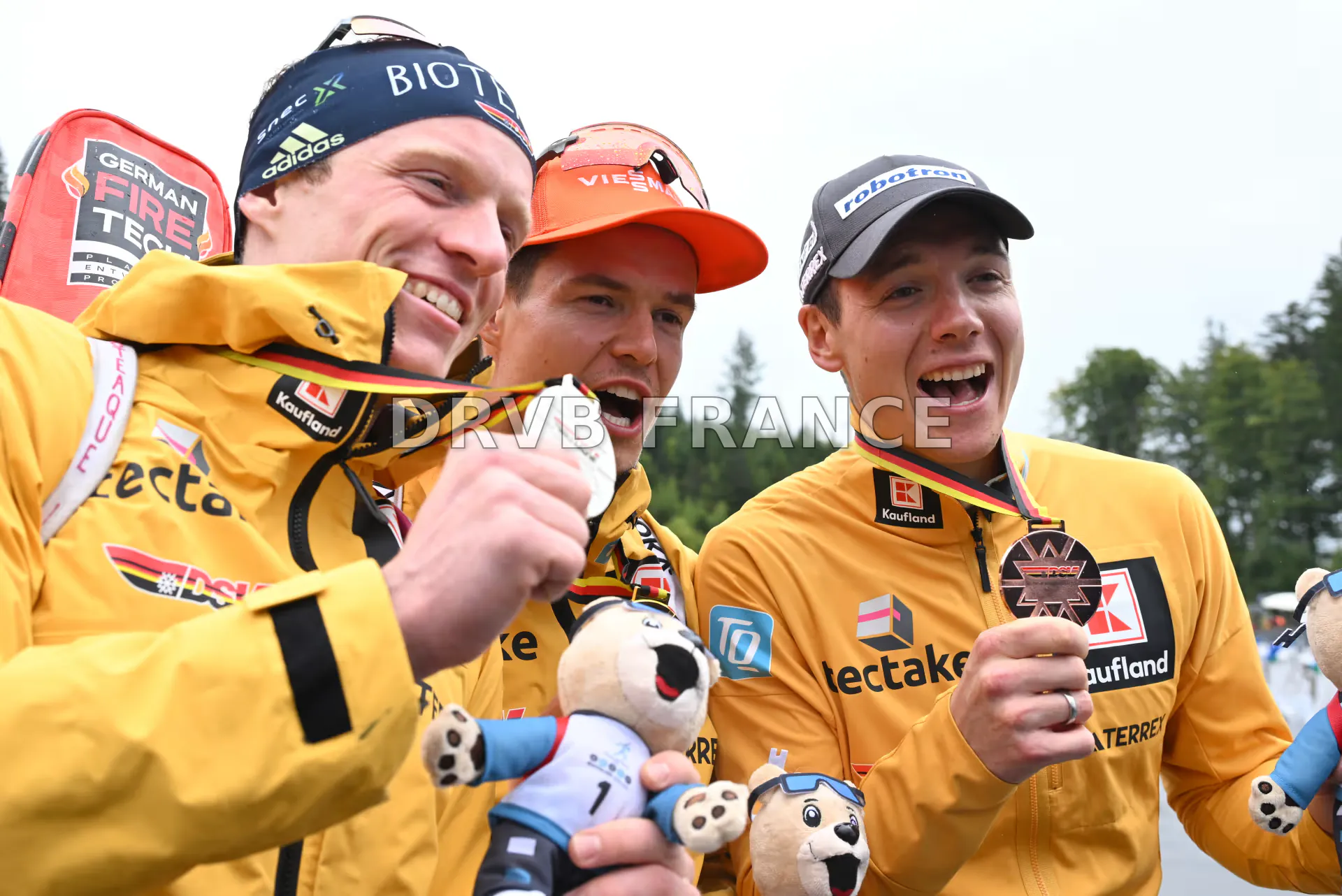 Janina Hettich-Walz, Franziska Preuss and Justus Strelow Star at German ...