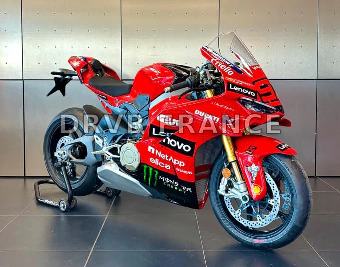 Sportive Ducati Panigale V4 Marquez 2025 World Champion Replica - Le Repaire des Motards