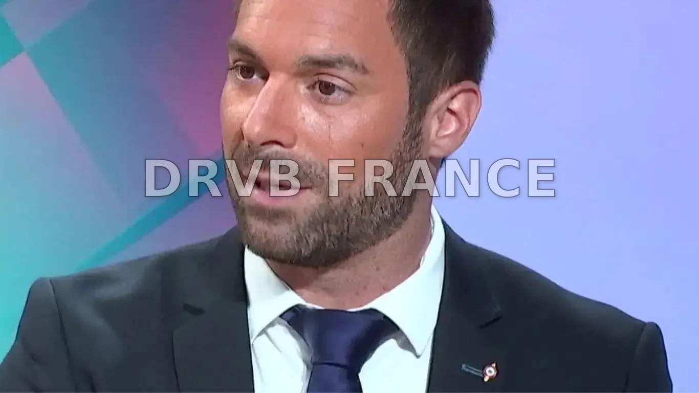 Les origines familiales de Julien Odoul : Un parcours politique façonné par ses parents