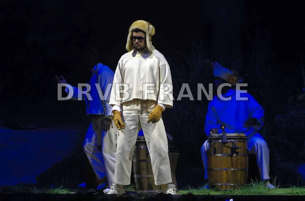 Bad Bunny s'attaque à Trump aux Grammy Awards, abstention record en France, Gaza à peine rouverte : que retenir de ce 2 février ?
