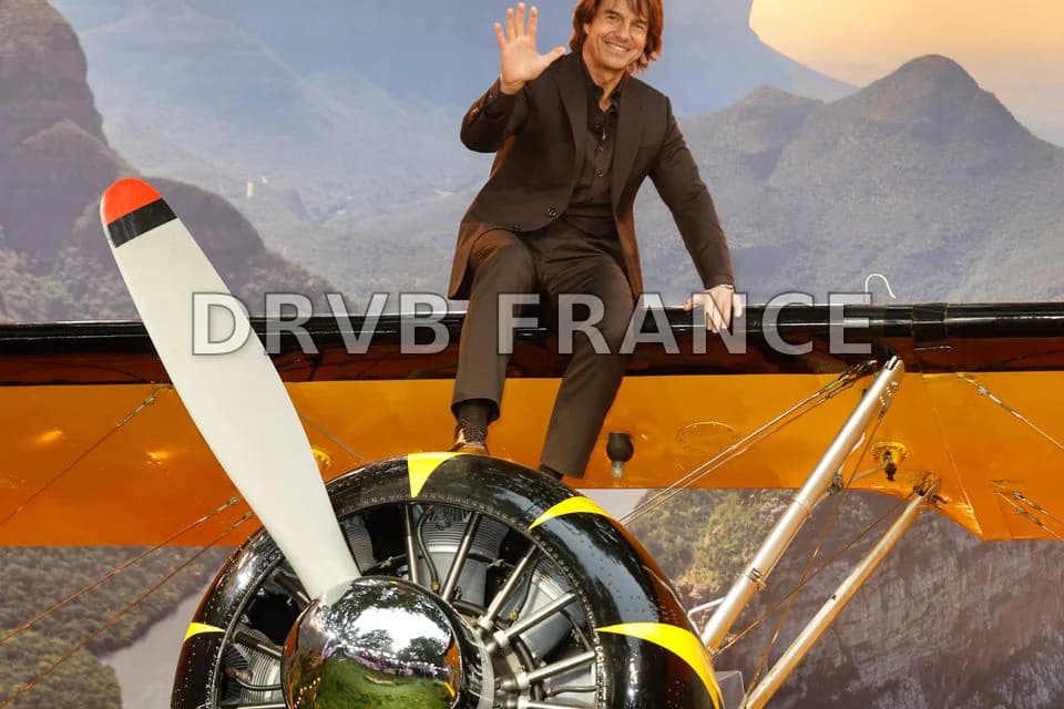 Tom Cruise fuit Londres après une attaque à la machette à deux pas de ...