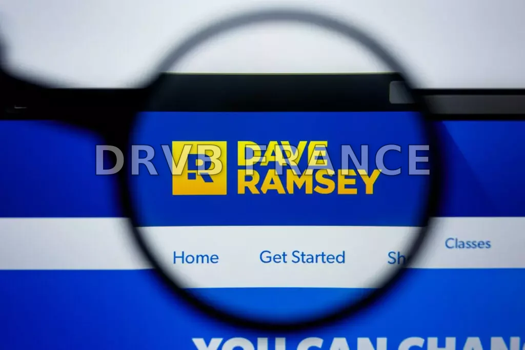 Dave Ramsey Co-Hosts Stunned As Caller Reveals Husband…