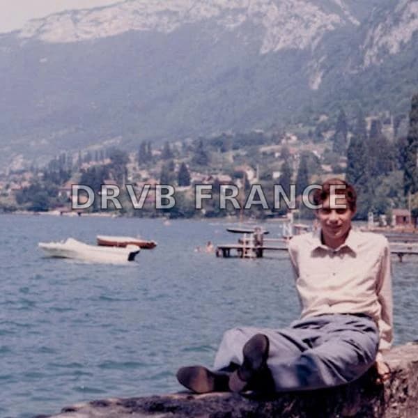 En sciences, la théorie des cordes a-t-elle été découverte par accident