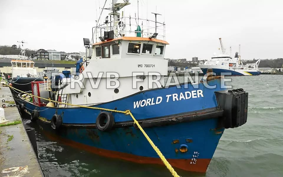 « Vu l'état du bateau, ça prendra du temps » : le remorqueur World ...